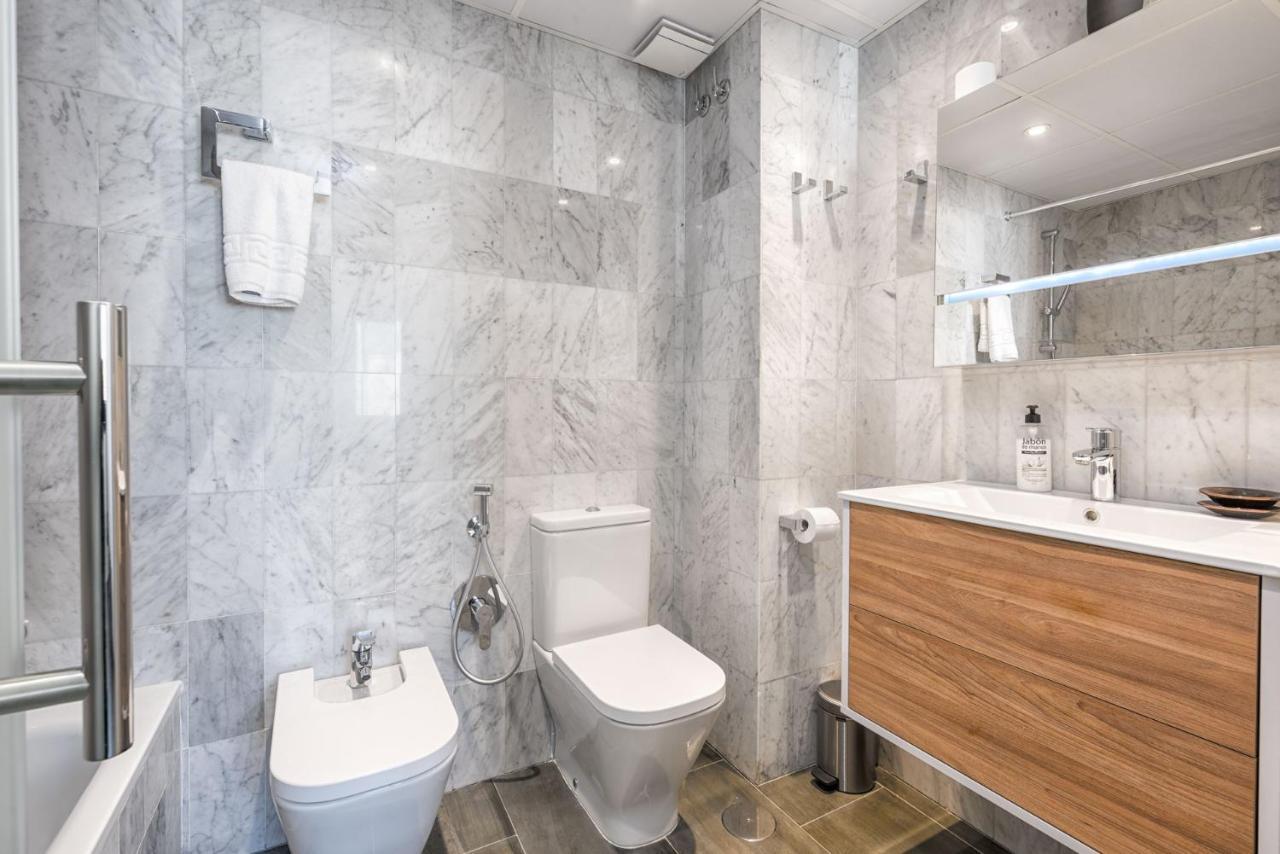 Mary Apartment In Malaga By Solaga Holiday Homes Eksteriør billede